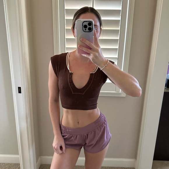Urban Outfitters Tops - cropped tee